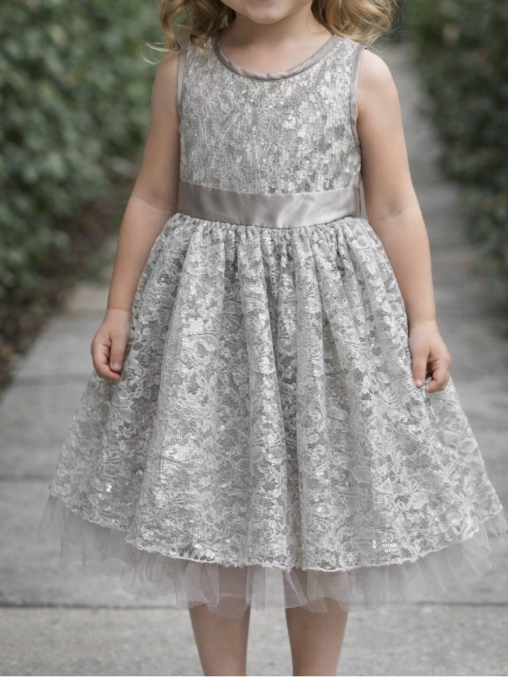 Girls Silver Lace Tulle Party Dress with Satin Waistband size 6